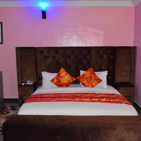 Esporta Suites Lekki Lagos Exterior photo