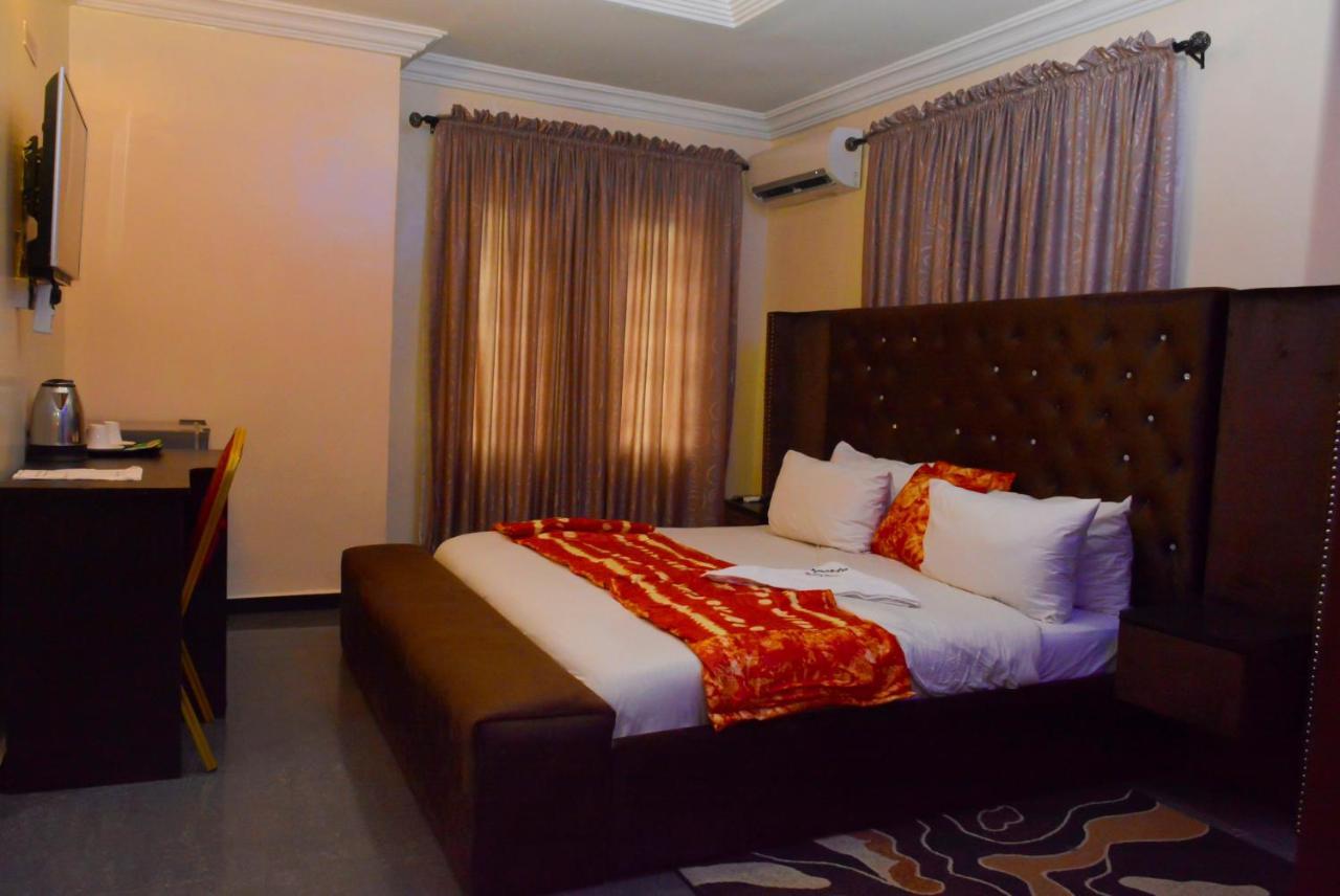 Esporta Suites Lekki Lagos Exterior photo