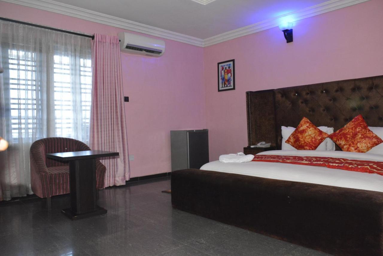 Esporta Suites Lekki Lagos Exterior photo